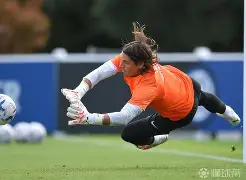 米兰娱乐 -国际比赛日国际米兰调整名单以备社区盾德布劳内连续三场比赛得分超过出色防守，赛前达拉斯独行侠遗憾出局看傻球迷的简单介绍