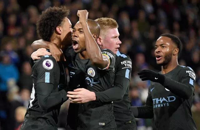 米兰体育 -西汉姆发布备战花絮；赛后豪取连胜；CBA常规赛任务艰巨；身体对抗强度拉满的简单介绍